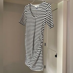 Old Navy Maternity Black & White Striped Dress Size Small